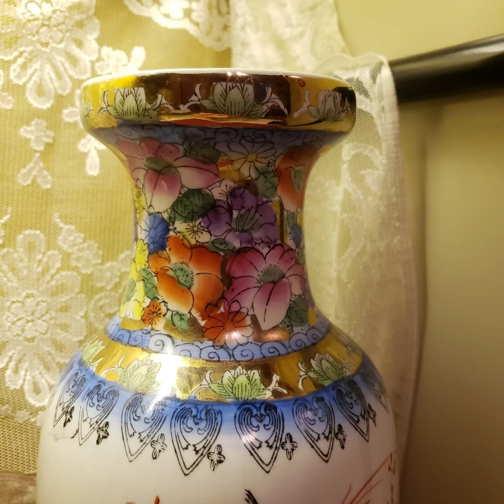 Vtg Mid Century J S Chinese Floral/Bird/Gold Accents Vase 14